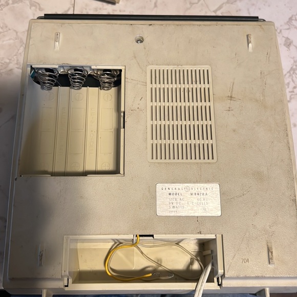 Vtg General Electric GE Model M8420A Cassette Recorder Automatic ALC with Mic - Picture 16 of 16